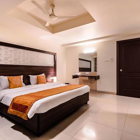 Hotel Veer Residency Panvel Exterior photo
